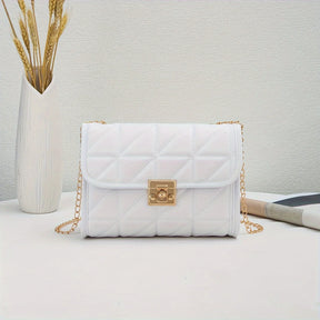 Bolsa transversal versátil com fecho de cadeado.